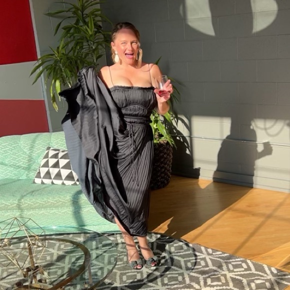 Ulla Johnson Black Plissé Midi Dress - Tiered Ruffle Strappy Sun Dress Sz 6 - Picture 4 of 5